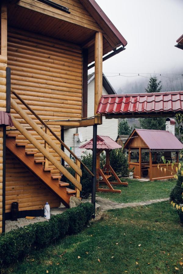Cottage Nezabudka Yaremche Exterior photo